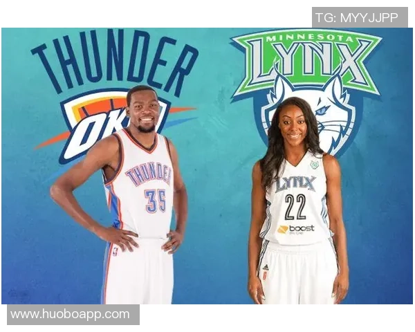 杜兰特与美女记者互动频频邀请共赏比赛后共享烧烤时光 杜兰特与美女记者互动频频邀请共赏比赛后共享烧烤时光