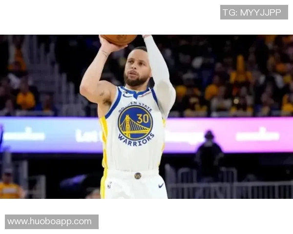 库里谈腿部恢复情况疼痛和耐受力仍需克服 库里谈腿部恢复情况疼痛和耐受力仍需克服